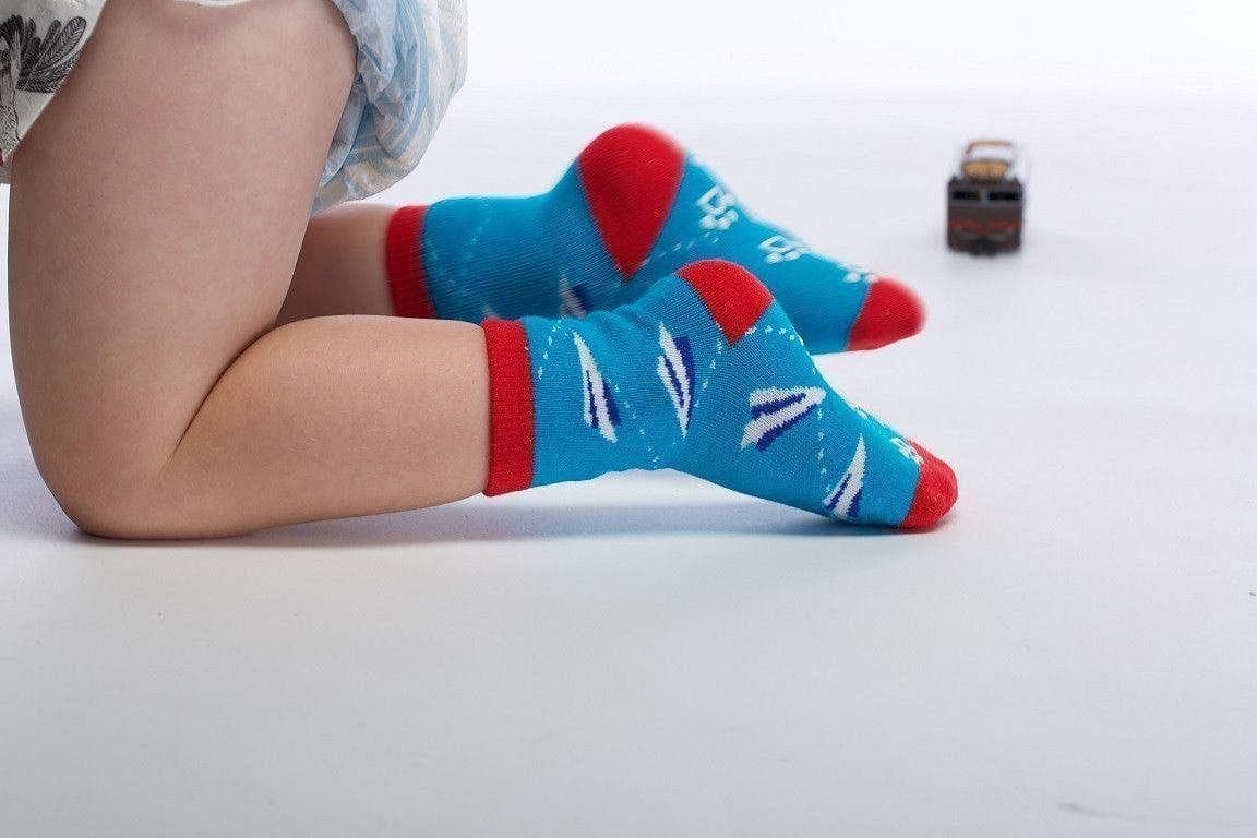 Paper Planes - Baby Socks by GetSocked - GetSocked!